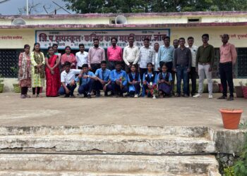 जांब येथील जिल्हा परिषद हायस्कूलमध्ये शालेय मंत्रिमंडळाची निवडणूक यशस्वीरीत्या पार