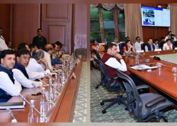 परिवहन सेवेचे पुढचे पाऊल ‘पॉड टॅक्सी’‘लास्ट माइल कनेक्टिव्हिटी’साठी पॉड टॅक्सी सेवा नागरिकांच्या सेवेत आणावी- मुख्यमंत्री देवेंद्र फडणवीस