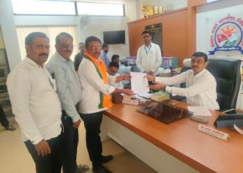 जितेंद्र धनसिंग गिरासे (जितू सर) यांनी भारतीय जनता पक्षाच्या उमेदवार म्हणून दाखल केला अर्ज