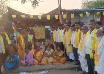 चनाखा येथे बिरसा मुंडा 150 वी जयंती साजरी करण्यात आली