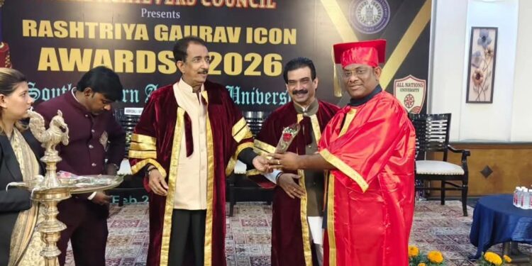 जि.प.माजी अध्यक्ष अजयभाऊ कंकडालवार यांना डॉक्टरेट पदवी बहाल…