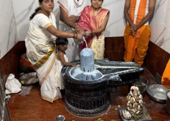 महाशिवरात्री निमित्त श्री. कल्लेश्वर मंदिरात विविध धार्मिक कार्यक्रम संपन्न…