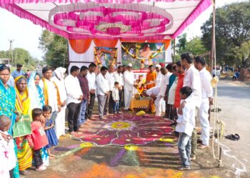 अंदरसुल येथे भगवान एकलव्य जयंती उत्साहात साजरी