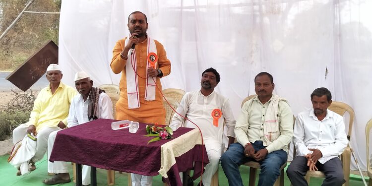 छत्रपती शिवाजी महाराज जनतेच्या कल्याणासाठी सदैव तत्पर लोकनेते होते – महेंद्र ब्राह्मणवाडे