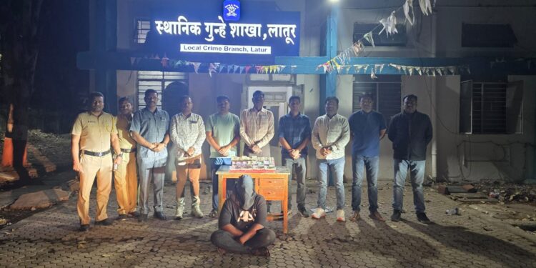 ६,००,०००/- रुपयांच्या अपहार प्रकरणी एक आरोपी अटकेत; संगनमताने बनावट चोरीचा बनाव उघड. स्थानिक गुन्हे शाखेची कारवाई…