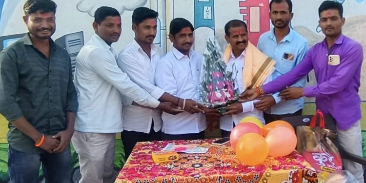 विलास मिटकरी म्हणजे सेवा, समर्पण आणि सात्विक नेतृत्वाचा संगम