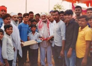 आलेगाव येथील क्रिकेट सामन्यांमध्ये ग्रामीण भागातील खेळाडूची धडाकेबाज फलंदाजी !