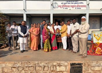 न्यू इंग्लिश स्कूल शेडशाळच्या जेष्ठ अध्यापिका सौ.पद्मावती घाट यांना आदर्श शिक्षिका पुरस्काराने सन्मानित….