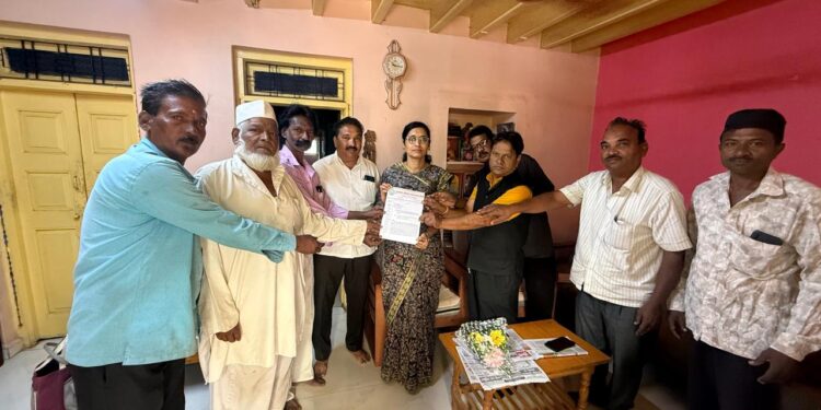 कुरुंदवाड येथील नगरपालिकेच्या जागेवरील अतिक्रमणे नियमानुकुल करावी अशी मागणी……..