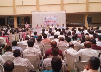 दर्यापूर तहसीलमध्ये जनता दरबार; नागरिकांच्या समस्यांना थेट वाचा