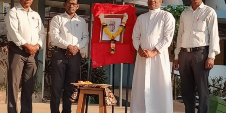 🔴🟡 ✨ रोझरीत “मराठी भाषा गौरव दिन” जल्लोषात व उत्साहात साजरा ✨ 🟡🔴