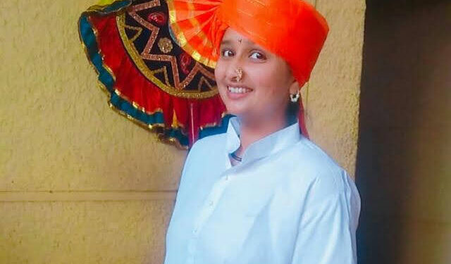 नाशिकच्या लेखिकेची झेप