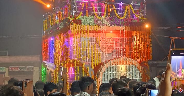 ‘शिवभक्तांच्या सहकार्याने शिवस्मारकाचा मोठ्या थाटामाटात सोहळा पार पडला’