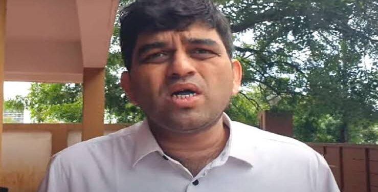 माहितीच्या बदल्यात फोनपे वर हजारो रुपये? – हर्षवर्धन जाधव