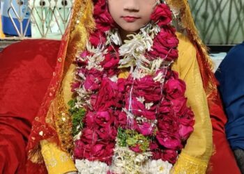 असिरा फारोकी यांचा पहिला रोजा पुर्ण