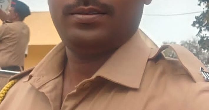 अवघ्या १२ तासांत गुन्ह्याचा पर्दाफाश; पोलीस अंमलदार प्रल्हाद चिरफरे  यांचा प्रशस्तीपत्राने गौरव!