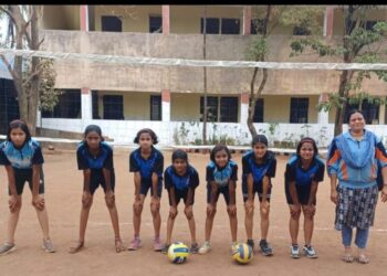 आजरा हायस्कूलच्या तीन खेळाडूंची कोल्हापूर जिल्हा व्हॉलीबॉल संघात निवड