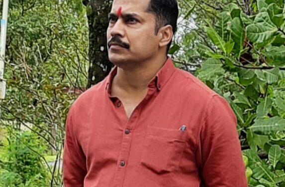 वाटंगीच्या आरोग्य क्षेत्रातील ‘आधारस्तंभा’चा अस्त: डॉ. पाटणे यांच्या निधनाने व्यवस्थेच्या संवेदनशीलतेवर प्रश्नचिन्ह