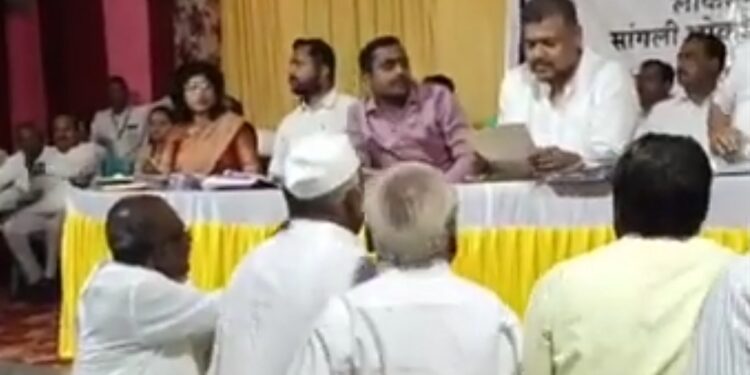 उटगी परिसराला म्हैसाळ योजनेचे पाणी सोडण्याची मागणी; खासदार विशाल पाटील यांना निवेदन