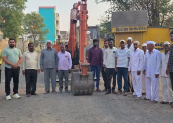 हरि अण्णा जाधव यांच्या पाठपुराव्याला यश; मुंजवाड–तरसाळी फाटा रस्त्यासाठी ८ कोटींचा निधी मंजूर