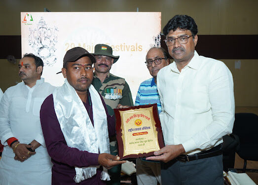 नंदुरबारच्या श्री छत्रपती ब्लड फाऊंडेशनला राष्ट्रीय सन्मान