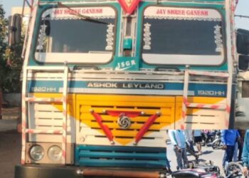 कंटेनरच्या जोरदार धडकेत प्रतिष्ठित शेतकरी ठार!