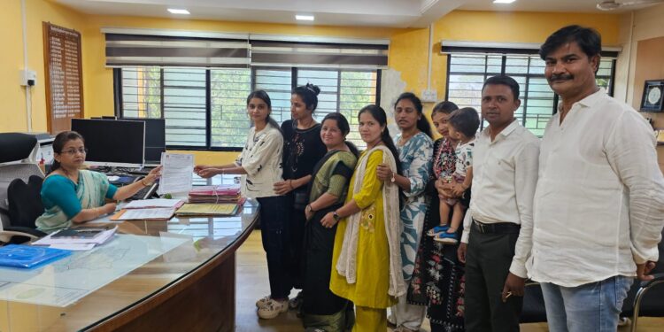 महिलांचे शोषण करणाऱ्या भोंदूवर कठोर कारवाईची मागणी; अनिसकडून मुख्यमंत्र्यांना निवेदन