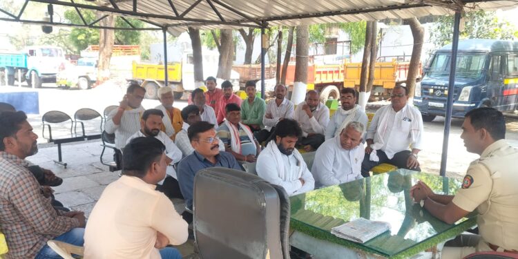 अवैध वीटभट्ट्यांवर १५ दिवसांत कारवाईची हमी; आत्मदहनाचा इशारा मागे, आंदोलन स्थगित