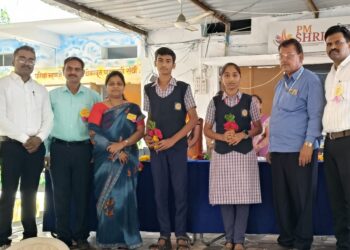 तालुकास्तरावर रेणाखळीची चमक; ‘वर्ड चॅम्पियन्स’ स्पर्धेत अव्वल स्थान