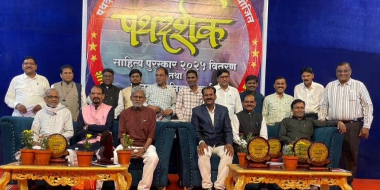 मानवी मूल्यांचे संगोपन व संवर्धन करा : डॉ. अरविंद पाटील