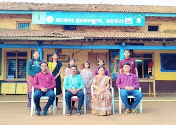 गणित प्रज्ञा परीक्षेत आजरा हायस्कूलचे दैदिप्यमान यश; अर्जुन नार्वेकरला शिल्ड व शिष्यवृत्ती