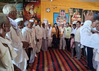 खळी गावच्या श्रद्धा पवार यांची बँक ऑफ महाराष्ट्रमध्ये सीनियर क्लर्क पदावर निवड; गावकऱ्यांकडून सत्कार