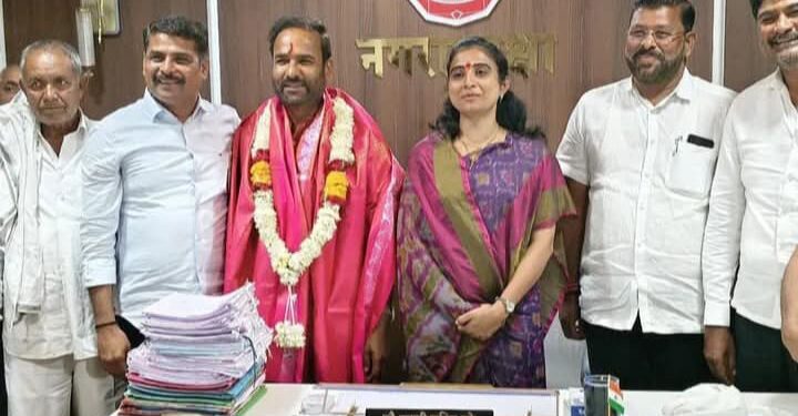 उदगीर नगरपरिषदेत रामभाऊ तिरुके यांचा सत्कार संपन्न