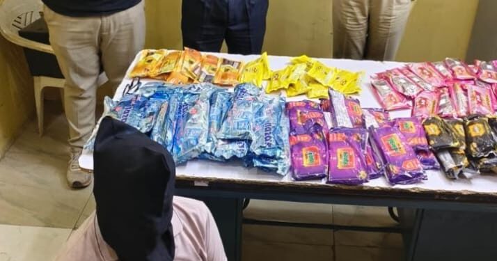 अकोला एमआयडीसीत डीबी पथकाची धडाकेबाज कारवाई; प्रतिबंधित गुटखा जप्त