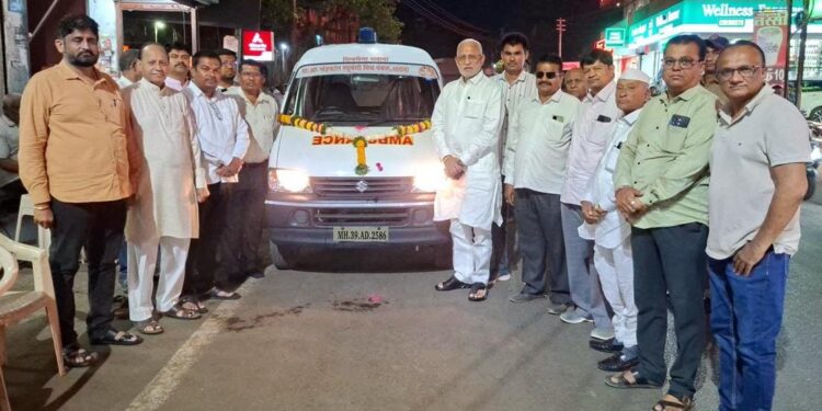 शिवसेनेच्या माध्यमातून शहादा परिसरासाठी रुग्णवाहिका उपलब्ध; गरजू रुग्णांना दिलासा