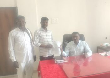 शेतकरी सन्मान योजनेपासून वंचित शेतकऱ्यांसाठी ६ एप्रिलला अर्धनग्न आंदोलनाचा इशारा