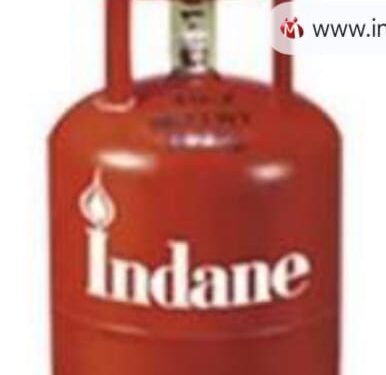 चंदगडच्या दुर्गम भागात गॅस बुकिंगसाठी ओटीपी अडचण; ऑफलाइन वितरणाची ग्रामपंचायतींची मागणी