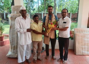 कोल्हापूरचे मुख्य वनसंरक्षक जी. गुरुप्रसाद यांना राज्य शासनाचे सुवर्णपदक; मान्यवरांकडून सत्कार