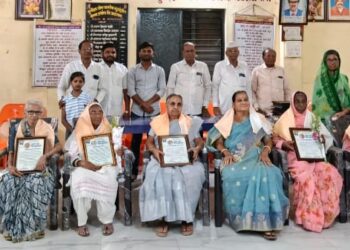 आईचे स्थान अनमोल; ‘आई महोत्सवा’त आदर्श मातांचा गौरव