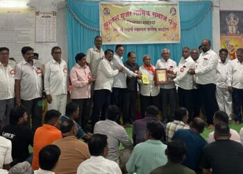 शहादा येथे गुजर नाभिक समाजाची सर्वसाधारण सभा व देवी उत्सव उत्साहात संपन्न