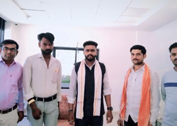 अक्षय राठोड यांना ‘महाराष्ट्र गौरव पुरस्कार’ प्रदान