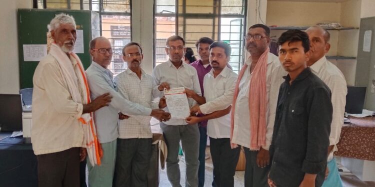 दिव्यांग निधी व निराधार योजनेचा रखडलेला लाभ तातडीने द्या; अन्यथा अमरण उपोषणाचा इशारा