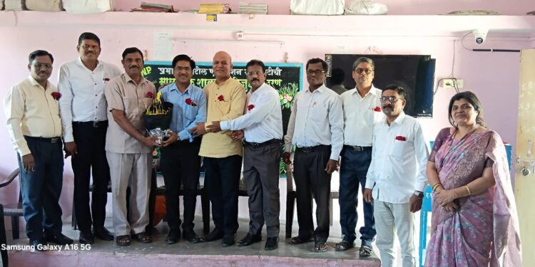 उरण तालुका माध्यमिक व उच्च माध्यमिक मुख्याध्यापक संघाची नवीन कार्यकारिणी निवड