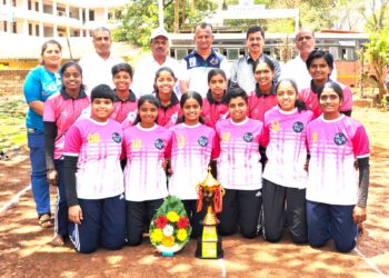 व्यंकटराव महाविद्यालयाच्या साधना व मधुरा यांची राज्यस्तरीय कबड्डी स्पर्धेसाठी निवड