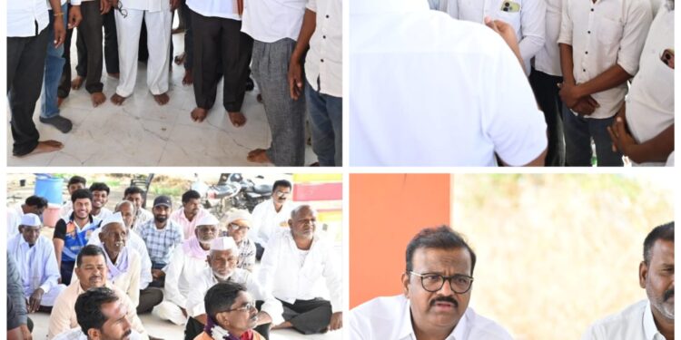 पिंपळखुटे खुर्द ग्रामस्थांशी मा. खा. समीर भाऊ भुजबळ यांचा संवाद