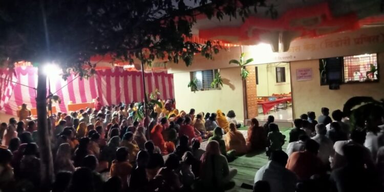रक्तदान सर्वश्रेष्ठ दान; स्वामी समर्थ पुण्यतिथीनिमित्त शिवाजीनगर येथे भव्य रक्तदान शिबिराचे आयोजन