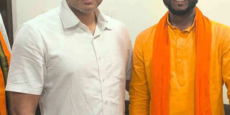 ओमराजे निंबाळकर यांच्या पक्ष बदलाची चर्चा म्हणजे राजकीय षडयंत्र :चेतन बंडगर