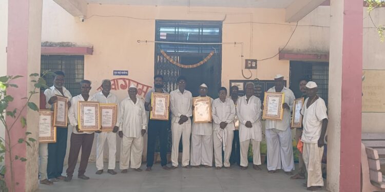 विश्वरत्न महामानव बोधिसत्व डॉ. बाबासाहेब आंबेडकर यांची १३५ वी जयंती चेंडू फळ येथे उत्साहात साजरी