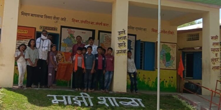 कोल्हावाडी जिल्हा परिषद शाळेत डॉ. बाबासाहेब आंबेडकर जयंतीनिमित्त बालवाचन स्पर्धेचा प्रारंभ