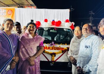 एरंडोलमध्ये अत्याधुनिक रुग्णवाहिकेचे लोकार्पण; नगरसेविका छाया दाभाडे यांचा सामाजिक उपक्रम
